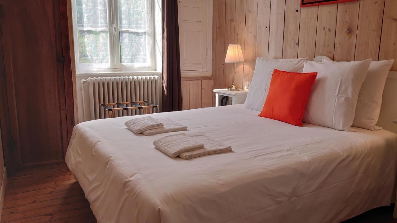 La Maison Serrurier - Chambres D'Hotes Морле Экстерьер фото
