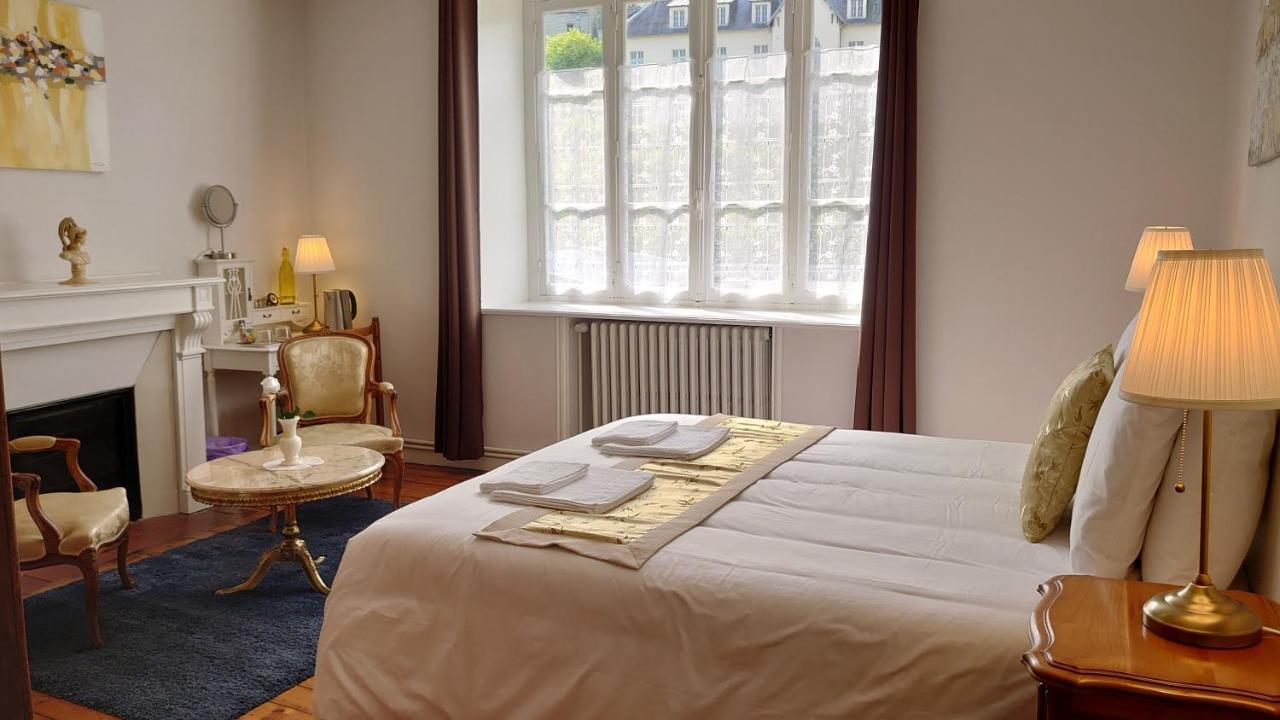 La Maison Serrurier - Chambres D'Hotes Морле Экстерьер фото